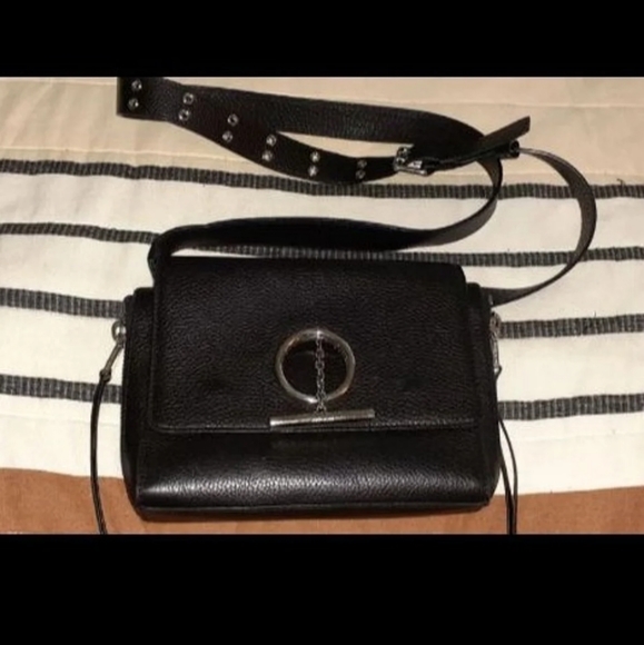 HENRI BENDEL CHELSEA PUNK CROSSBODY BLACK SATCHEL - Picture 1 of 8